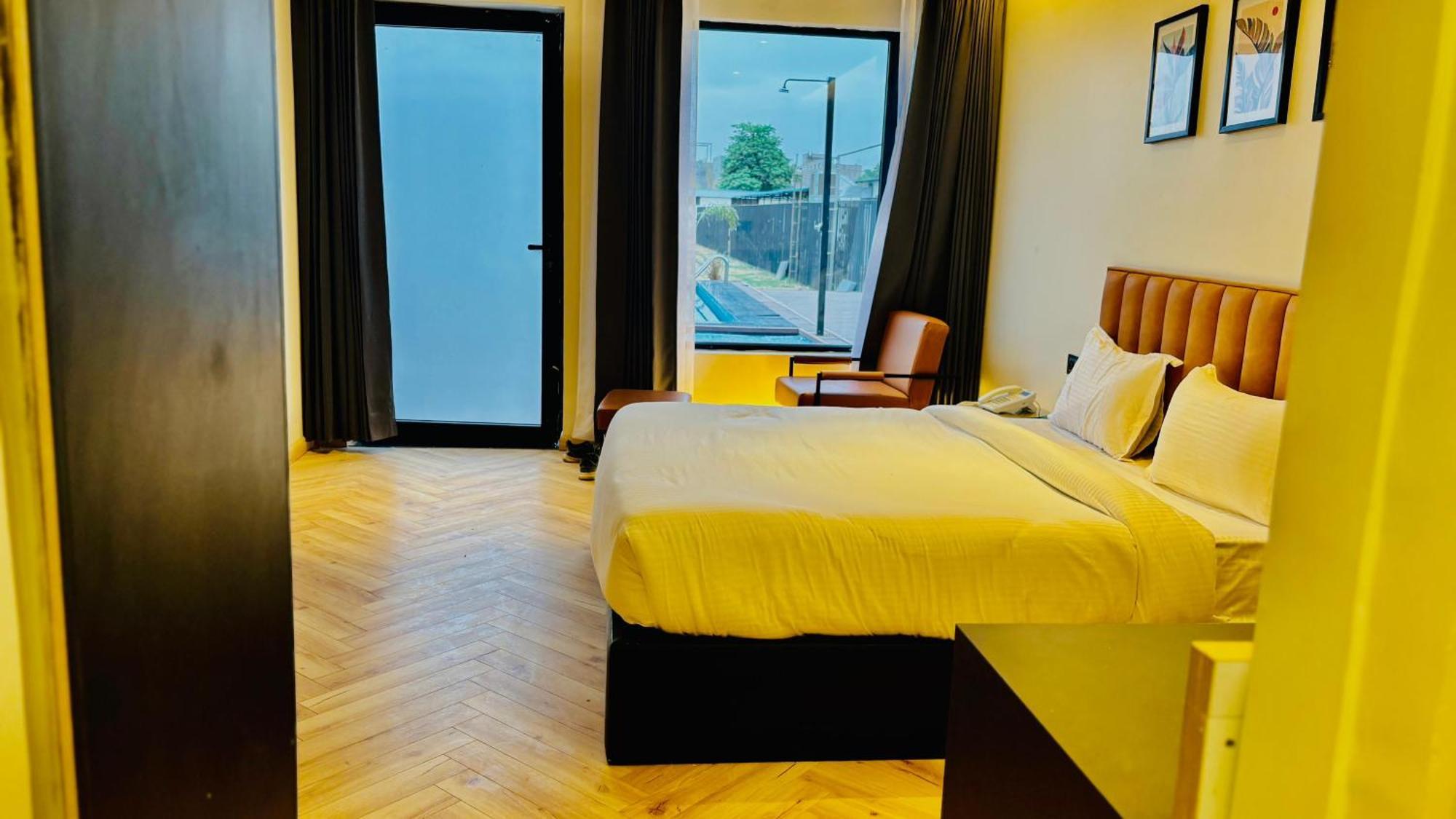 Vintclub Resort لاكناو المظهر الخارجي الصورة